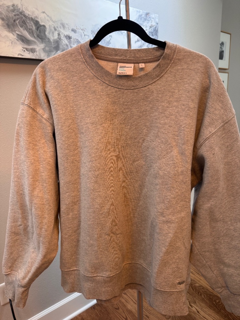 TNA/Aritzia Crew Neck sweatshirt, unisex